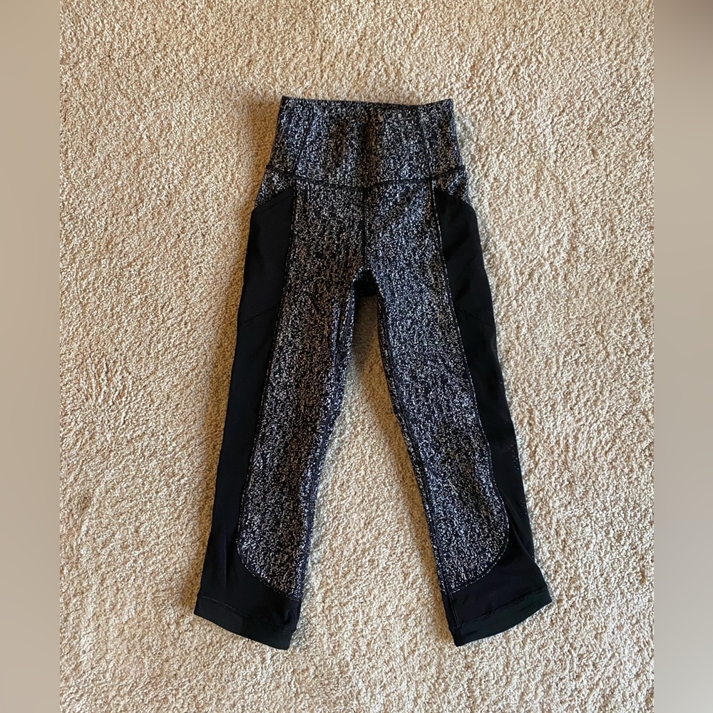 Lululemon High Rise Crop Leggings
